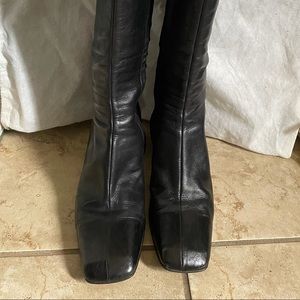 Gucci Leather Square toe tall boots with zipper